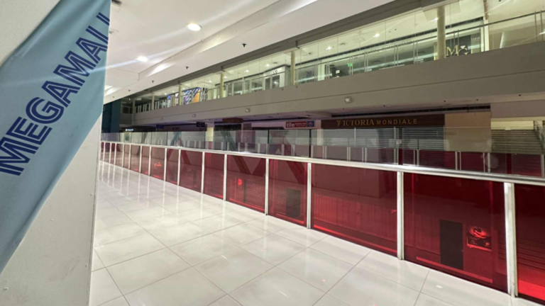 Restoration of Glass Railings at SM Megamall